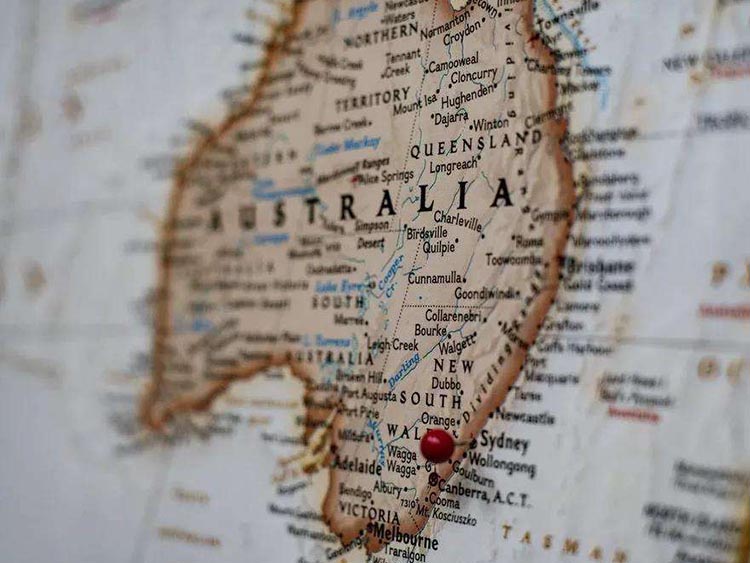 澳大利亚现在缺IT人才吗，国内程序员如何快速移民澳洲？